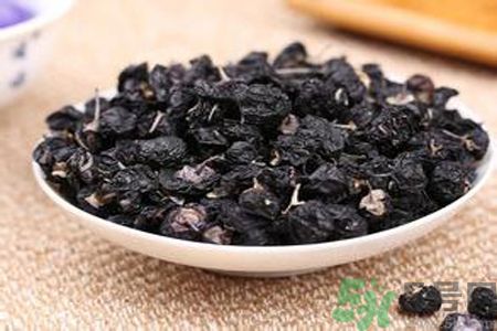 黑枸杞有什么功效？黑枸杞的好處有哪些？