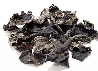 黑木耳是不是越黑越好？怎么挑選黑木耳？