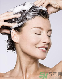 晚上可以洗頭嗎？晚上洗頭好不好？