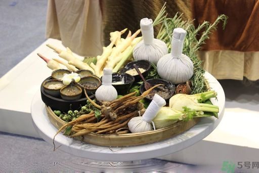 胃潰瘍吃什么藥？調(diào)理胃潰瘍的藥有哪些？