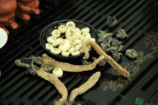 胃潰瘍吃什么藥？調(diào)理胃潰瘍的藥有哪些？