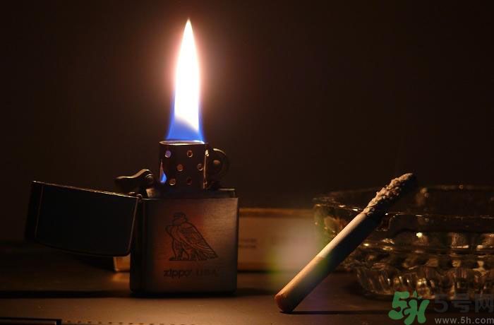 胃潰瘍可以抽煙嗎？胃潰瘍抽煙好嗎？