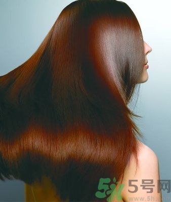 頭發(fā)干枯是為什么？頭發(fā)干枯的原因？