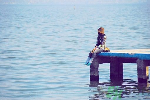 90后女孩癱瘓后出版25萬(wàn)字 女人要怎樣生活最好？