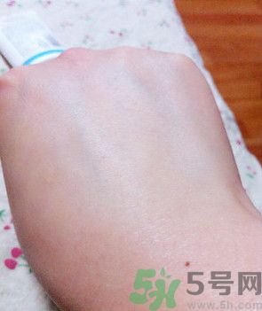 apieu防曬霜怎么樣？apieu防曬霜好用嗎？