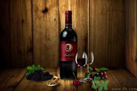 痛風可以喝紅酒嗎？痛風喝紅酒好嗎？