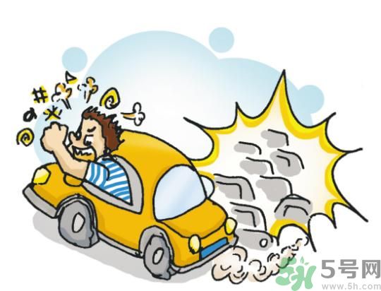 爸爸姐姐飛走了 發(fā)生車禍如何自救？