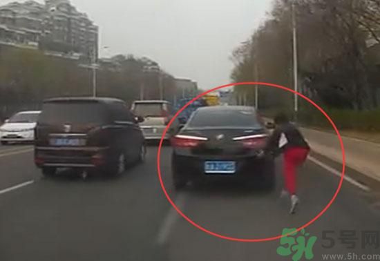 碰瓷影后是怎么回事？遇到碰瓷怎么辦？