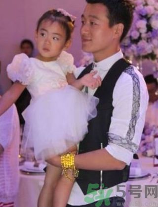 佟大為三度當?shù)?佟大為有兒子嗎？