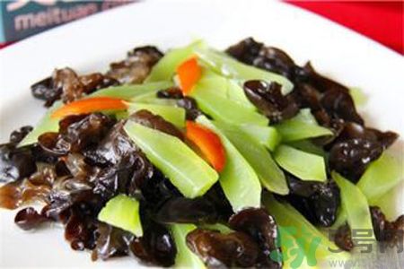 萵筍可以和木耳一起炒嗎？萵筍和木耳一起炒好嗎？