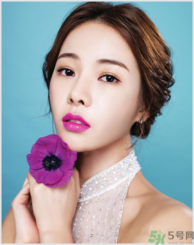 唇色發(fā)白是怎么回事？唇色發(fā)白怎么辦？