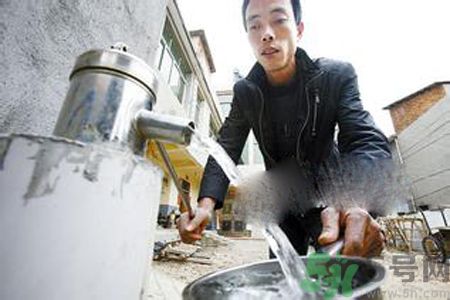 哪些地方的地下水不能飲用？為什么八成地下水不能飲用？