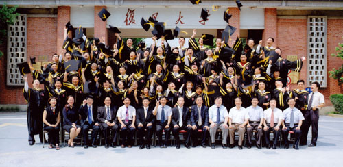 復(fù)旦取消筆試面試招生要求是什么？復(fù)旦取消筆試面試招多少人？