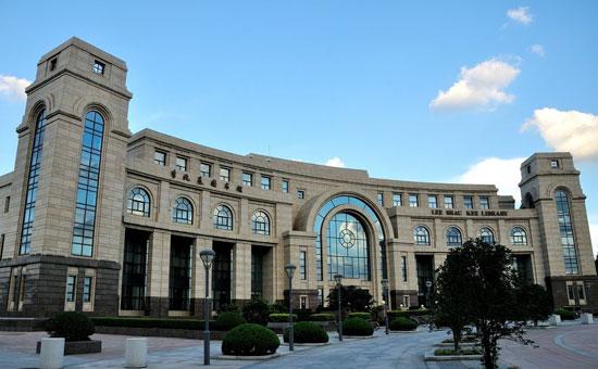 復(fù)旦取消筆試面試招生要求是什么？復(fù)旦取消筆試面試招多少人？