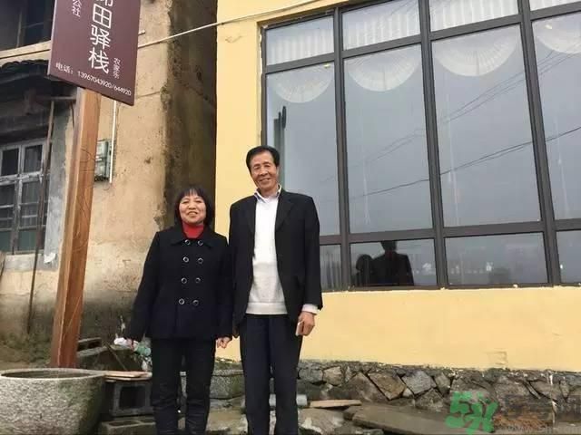 浙江富翁棄億萬資產(chǎn)與農(nóng)婦結(jié)婚  怎樣追求真愛才好？