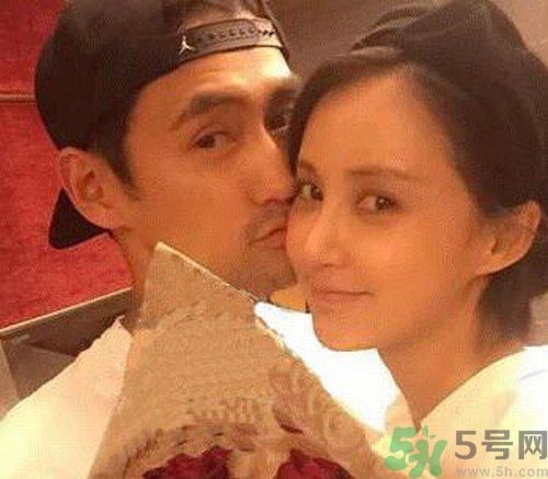 袁弘和張歆藝五月德國完婚 張歆藝的婚紗是什么牌子？