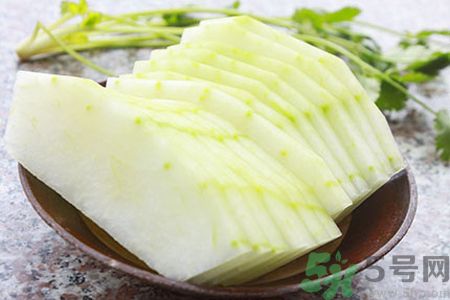 冬瓜可以去眼袋嗎？冬瓜怎么去眼袋？