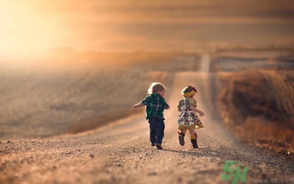 為什么25歲時朋友最多？為什么25歲后朋友越來越少？