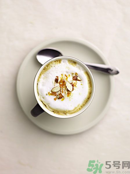 杏仁奶的做法 杏仁奶的功效與作用 杏仁奶的做法 杏仁奶的功效與作用