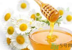 每天喝檸檬水可以排毒嗎？和檸檬水好不好？