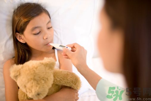 男童連續(xù)高燒8年 怎么退燒效果好？