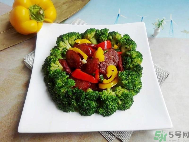 西藍(lán)花炒臘腸怎么做？西藍(lán)花炒臘腸好吃嗎？