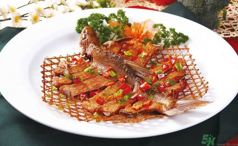 武昌魚是鳊魚嗎？武昌魚和鳊魚區(qū)別哪個(gè)好吃？