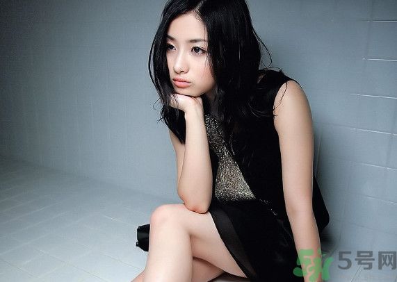 大齡女怎么提高卵子質(zhì)量？大齡女備孕需要注意什么？