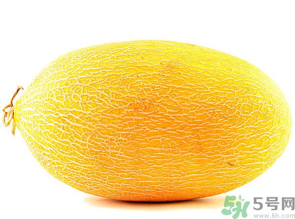 香瓜和芒果能一起吃嗎？香瓜和芒果一起吃肚子疼怎么回事