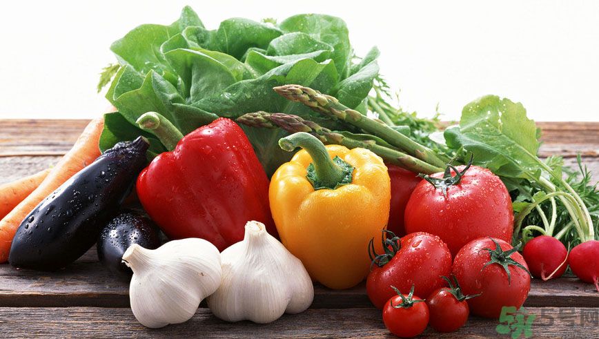 西紅柿發(fā)青可以吃嗎？青西紅柿吃了好不好？