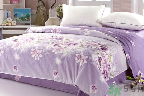 多久曬一次被子才好？曬被子要注意什么？