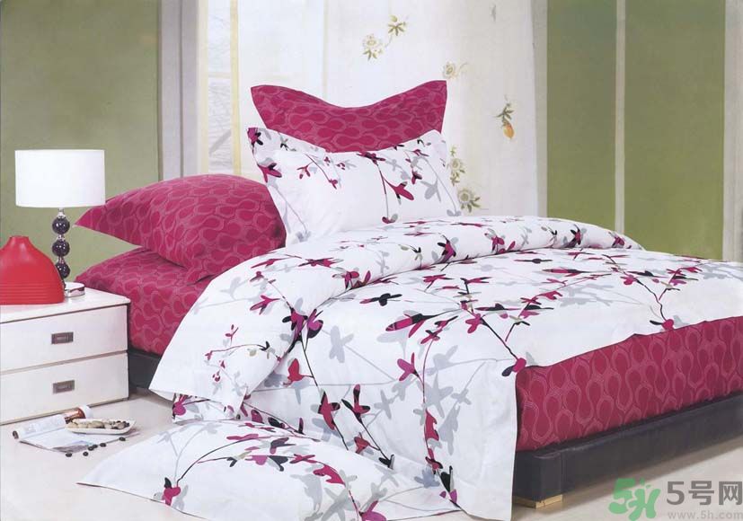 床單多久換洗一次才好？床單用什么樣的才最好？