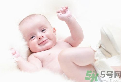 嬰兒濕疹是怎么引起的?嬰兒濕疹怎么辦 嬰兒濕疹是怎么引起的?嬰兒濕疹怎么辦