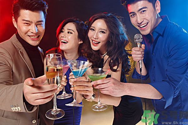 喝酒怎樣才能不傷身？飲酒要注意些什么？