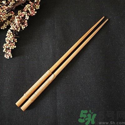 筷子要多久換一次才好？怎么用筷子最健康？