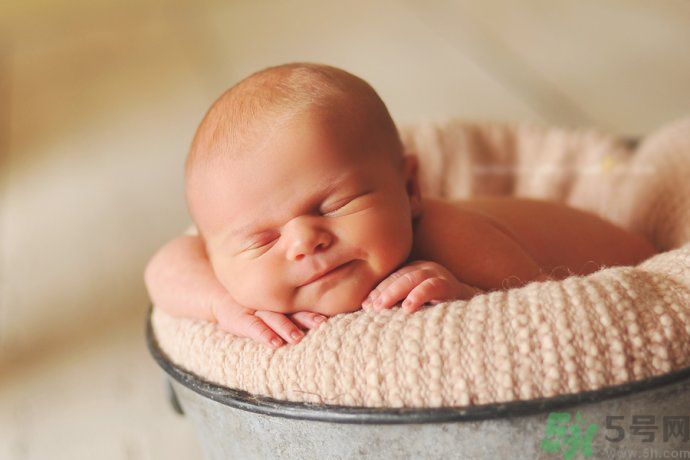 睡眠不足會(huì)臉色發(fā)黃嗎？睡眠不足有什么危害？