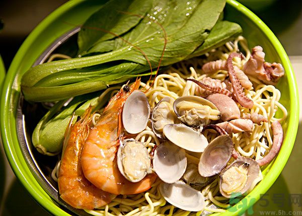 蝦和櫻桃能一起吃嗎？蝦和櫻桃一起吃好不好？