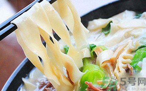 患癌女子為什么拒收捐款？患癌女子拒收捐款是怎么回事？