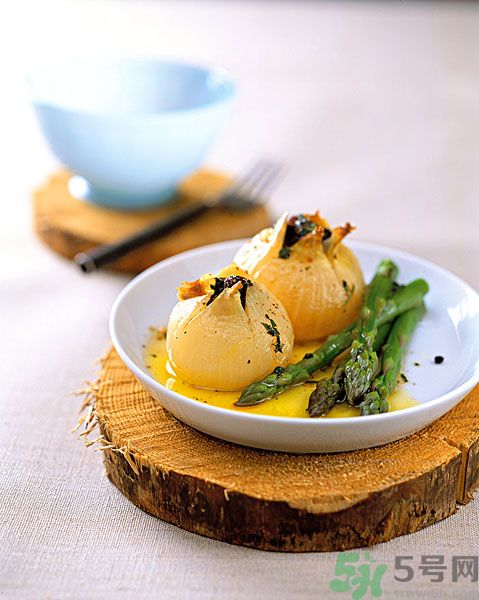 蘆筍和洋蔥能一起吃嗎？蘆筍和洋蔥怎么炒好吃？