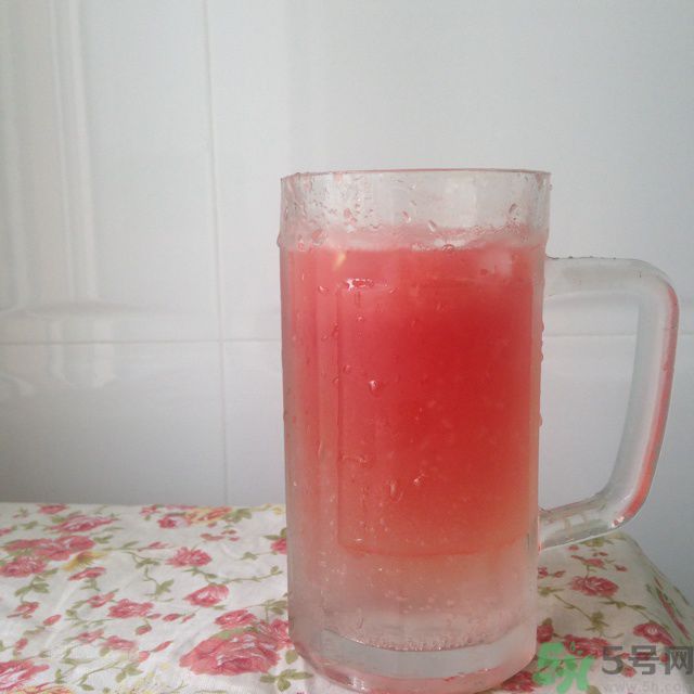 西瓜搭配什么水果榨汁好喝？西瓜的另類吃法有哪些？