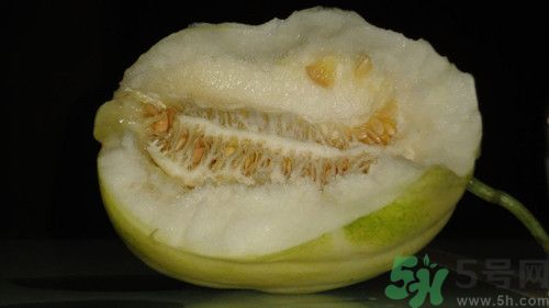 香瓜是發(fā)物嗎?香瓜是寒性還是熱性的 香瓜是發(fā)物嗎?香瓜是寒性還是熱性的