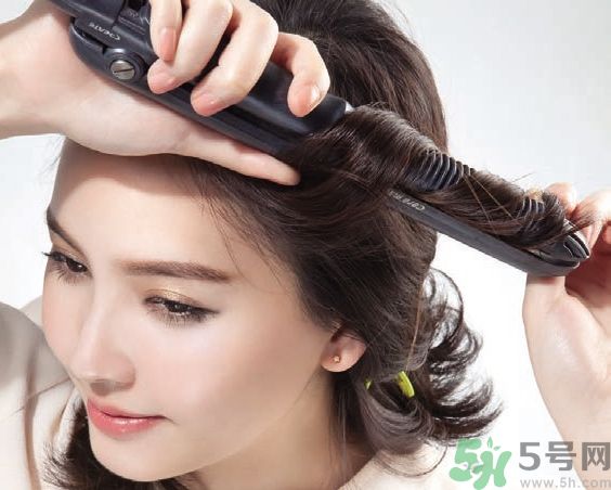 中長(zhǎng)微卷鮑伯頭怎么弄？大人味浪漫鮑伯頭