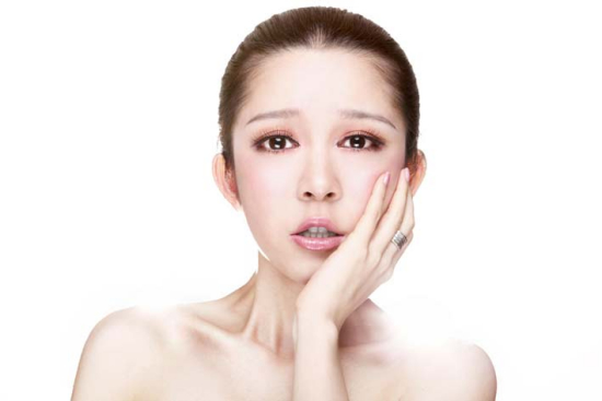 蘭薇兒水漾CC霜怎么樣？蘭薇兒水漾CC霜好用嗎？