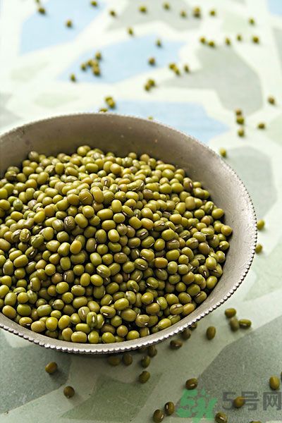 綠豆和紅豆一起吃會過敏嗎？綠豆不能和哪些食物一起吃？