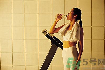 練肌肉會(huì)破壞肌肉組織嗎？練肌肉要注意什么呢？