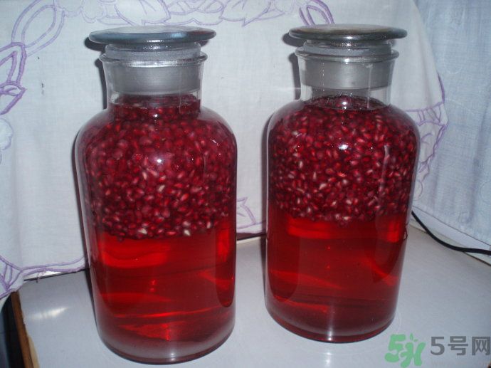 醋泡石榴有什么功效？石榴醋的做法是怎樣的？