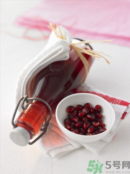 醋泡石榴有什么功效？石榴醋的做法是怎樣的？