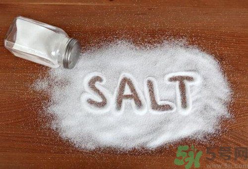 鹽可以去黑頭嗎？怎么用鹽去黑頭？
