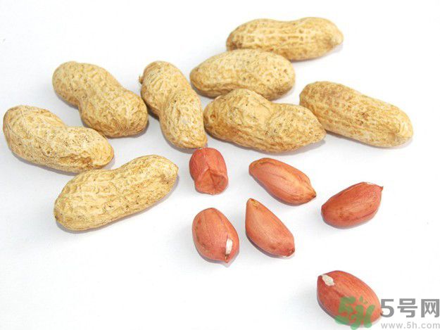 花生可以美白牙齒嗎？怎么用花生美白牙齒？