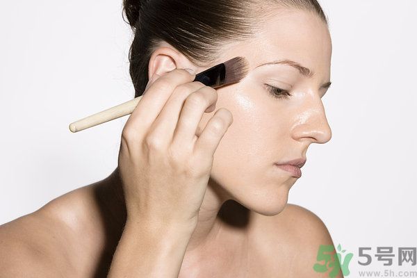 化妝刷如何使用效果好？化妝刷該怎么保養(yǎng)？